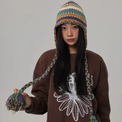 Stylish Knitted Trapper Hat with Striped Pattern - Image 3